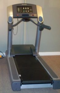 life-fitness-93t-treadmill-
